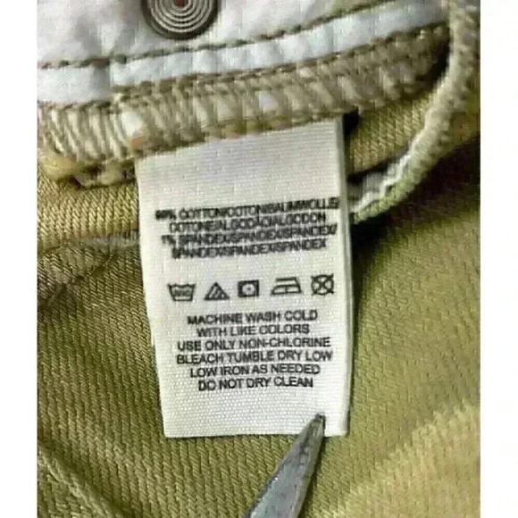 Free People Womens Size 24 Jeans Camo Print Distressed Skinny Tan and Green - Picture 11 of 13